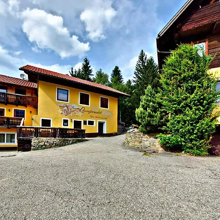 Der Lamprechthof Apartment *
